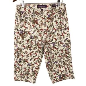 Gloria Vanderbilt | Floral Skimmer Capri Denim Shorts  8